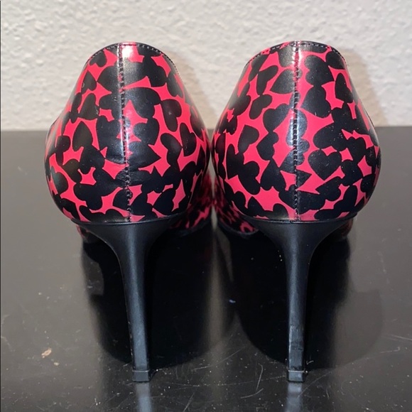 YSL Saint Laurent Pink/Black Heart Heels - Picture 6 of 8